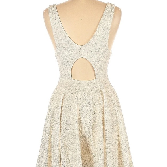 Silence and Noise Gold and White Tea Dress with Back Cut-Out - Size Large - Picture 4 of 8